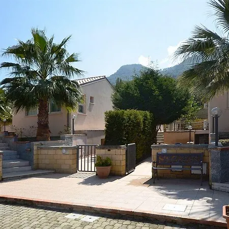 Il Patio Aparthotel Cefalu
