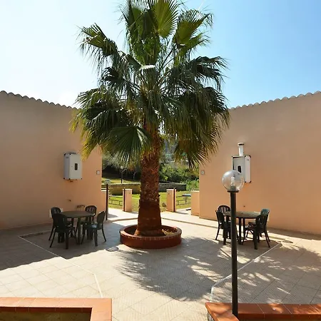 Aparthotel Il Patio 2*