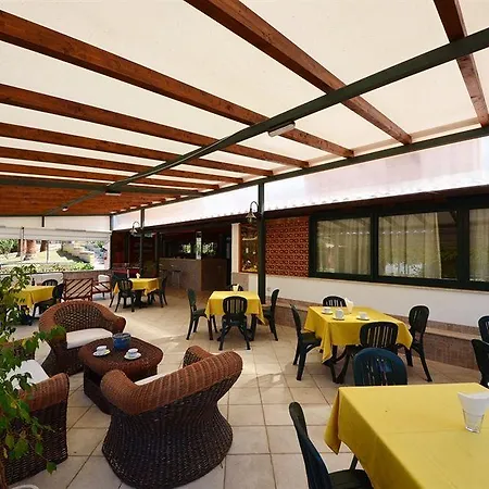 Aparthotel Il Patio Cefalu