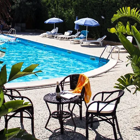 Il Patio 2* Cefalu